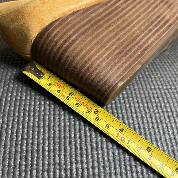 Lucky Brand Issy 2 Wedge Heels Womens 8.5M Yellow Leather Slip On Peep Toe - Picture 11 of 11